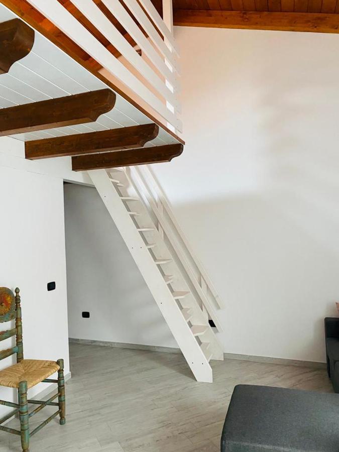 B&B Al Centro - Ossi Zewnętrze zdjęcie