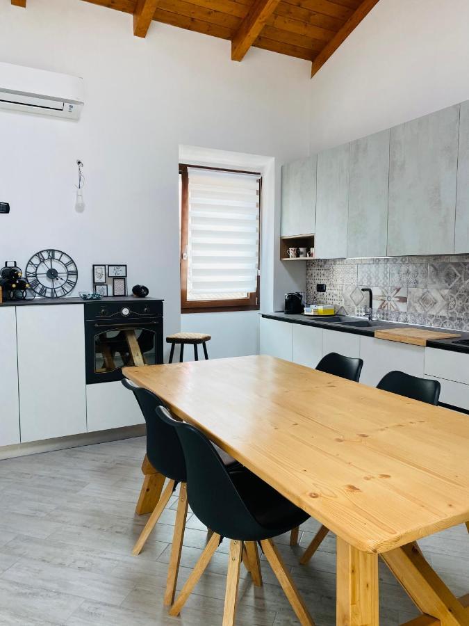 B&B Al Centro - Ossi Zewnętrze zdjęcie