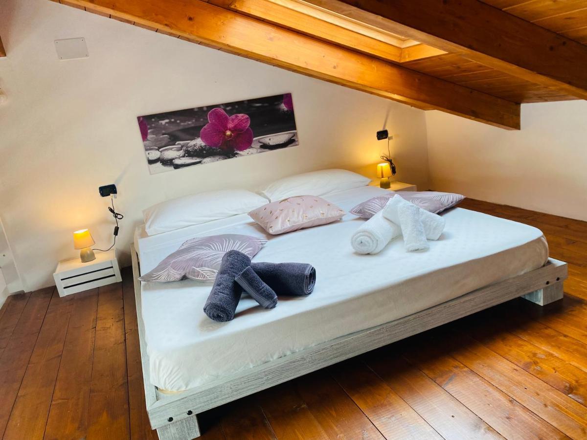B&B Al Centro - Ossi Zewnętrze zdjęcie